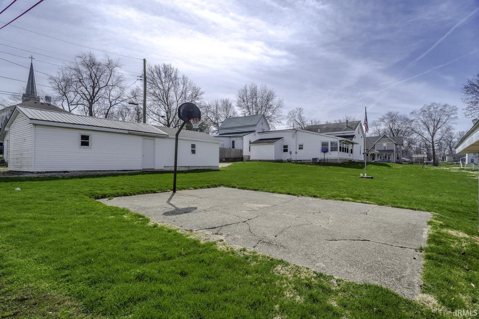 104 West Monroe Street Attica, IN 47918 - Photo 7 of 36