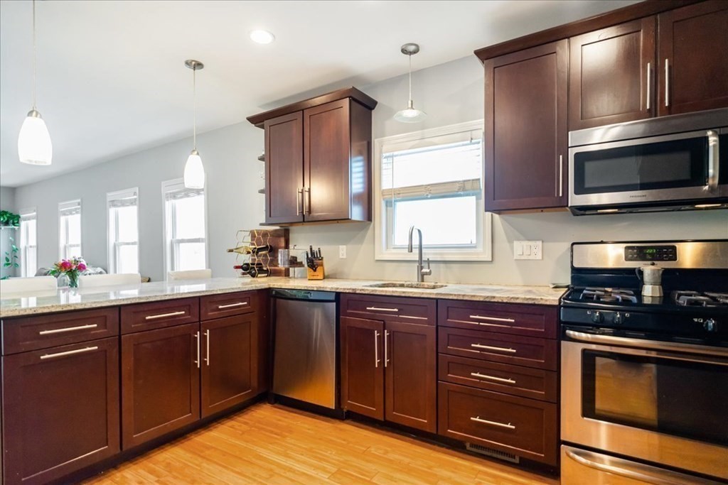 49 Hersom Street, Unit 49 Watertown, MA 02472 - Photo 18 of 31