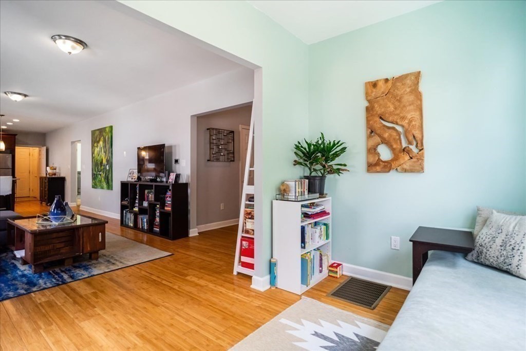 49 Hersom Street, Unit 49 Watertown, MA 02472 - Photo 9 of 31