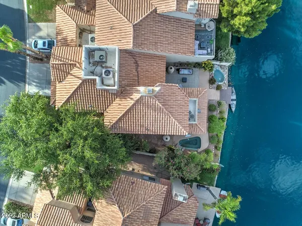 $595,000 | 517 South Marina Drive, Gilbert, AZ 85233