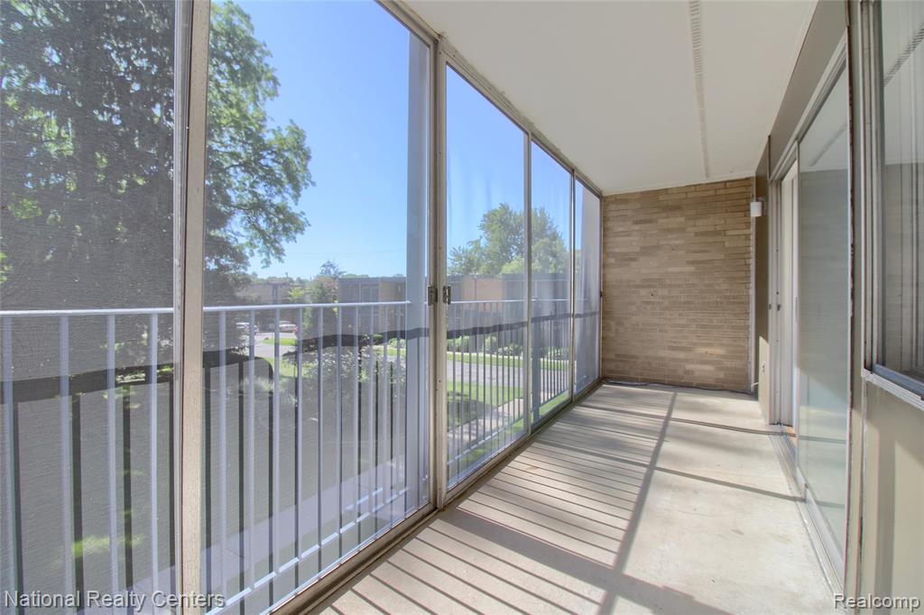 16547 Middlebelt Road, Unit 6 Livonia, MI 48154 - Photo 22 of 29