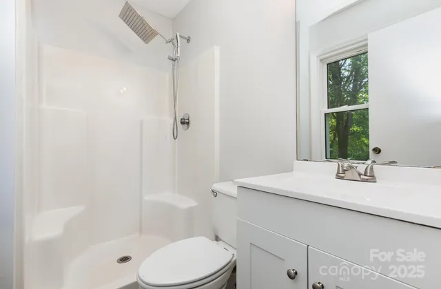 $355,000 | 3031 Heathcroft Court, Charlotte, NC 28269