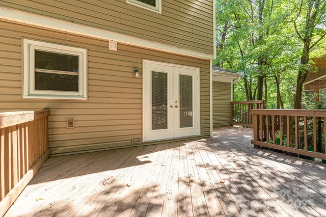 $355,000 | 3031 Heathcroft Court, Charlotte, NC 28269