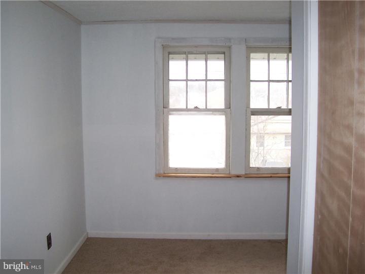 21 East Elbon Road Brookhaven, PA 19015 - Photo 15 of 23 Bedroom 2