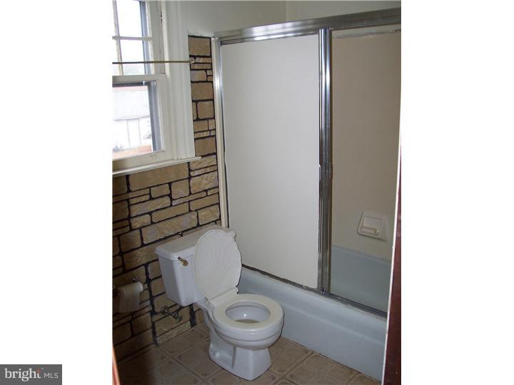 21 East Elbon Road Brookhaven, PA 19015 - Photo 18 of 23 Bathroom