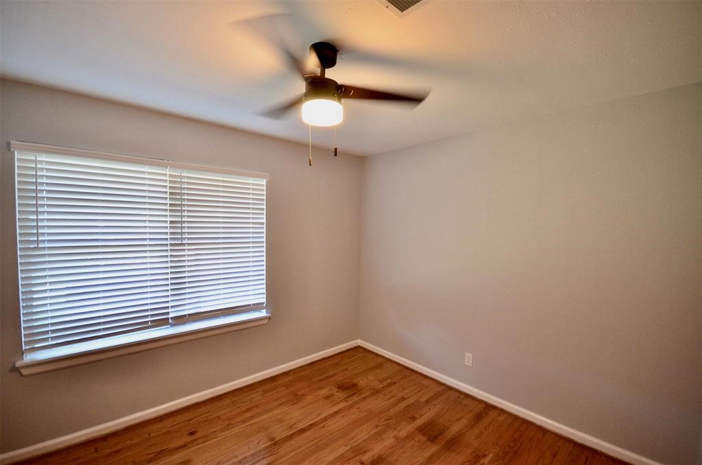 6229 Tanager Street Houston, TX 77074 - Photo 19 of 27