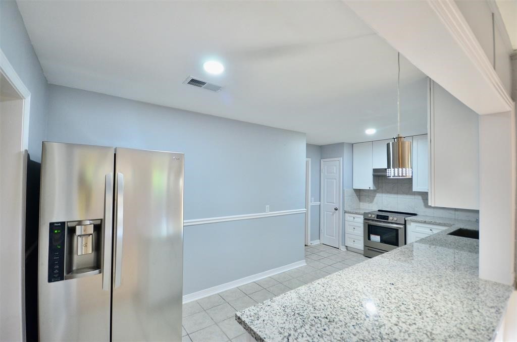 6229 Tanager Street Houston, TX 77074 - Photo 10 of 27
