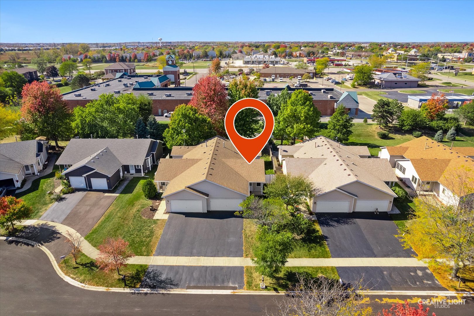 48 Silver Trail North Aurora, IL 60542 - Photo 23 of 29 an aerial view of a house with garden space and street view