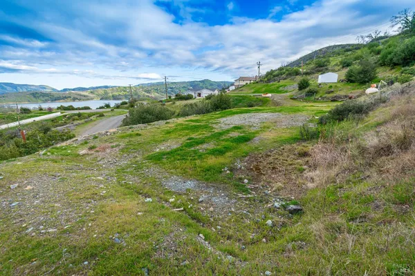 $179,000 | 253 Mulford Drive, Napa, CA 94558