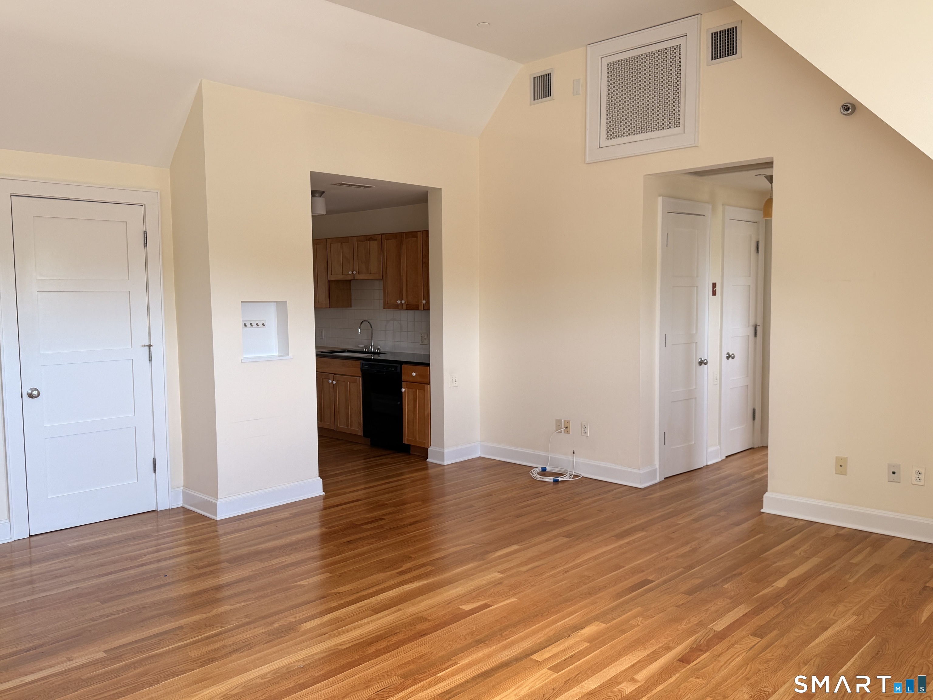 1835 Post Road East, Unit 3B Westport, CT 06880 - Photo 4 of 17 Gallery Image 4