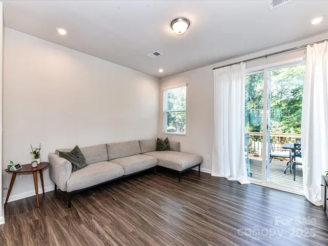 $345,000 | 2313 Lazette Drive, Charlotte, NC 28216