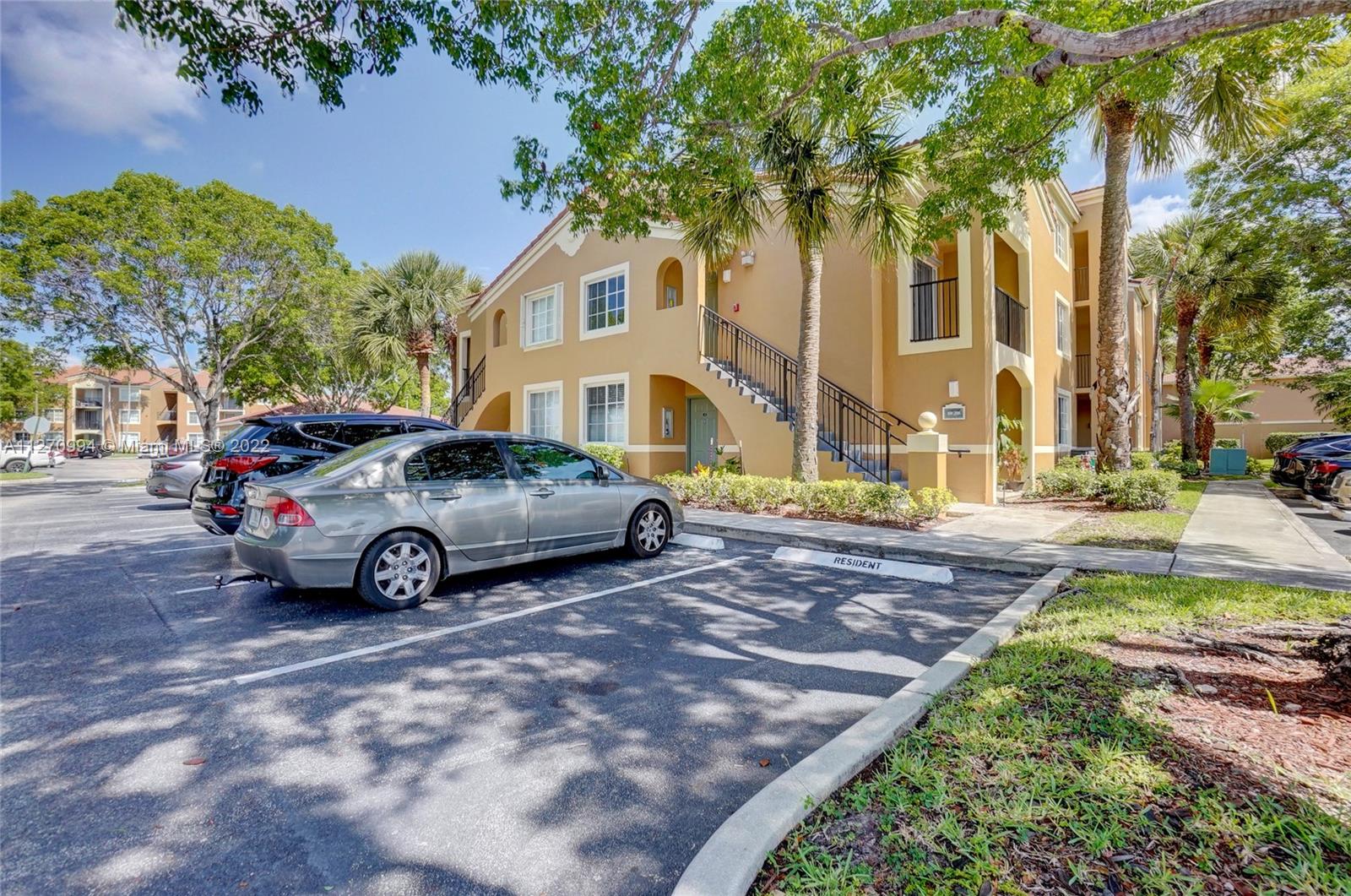 7910 North Nob Hill Road, Unit 107 Tamarac, FL 33321 - Photo 12 of 15 Gallery Image 12