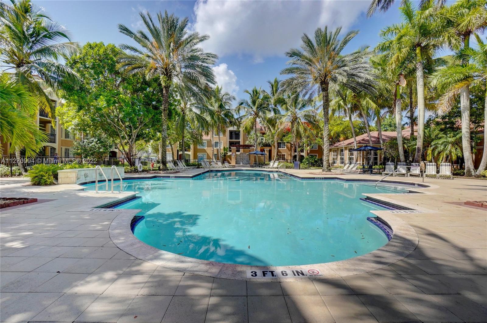 7910 North Nob Hill Road, Unit 107 Tamarac, FL 33321 - Photo 4 of 15 Gallery Image 4