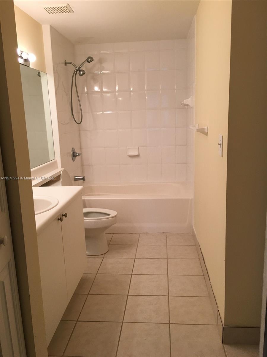 7910 North Nob Hill Road, Unit 107 Tamarac, FL 33321 - Photo 10 of 15 Gallery Image 10