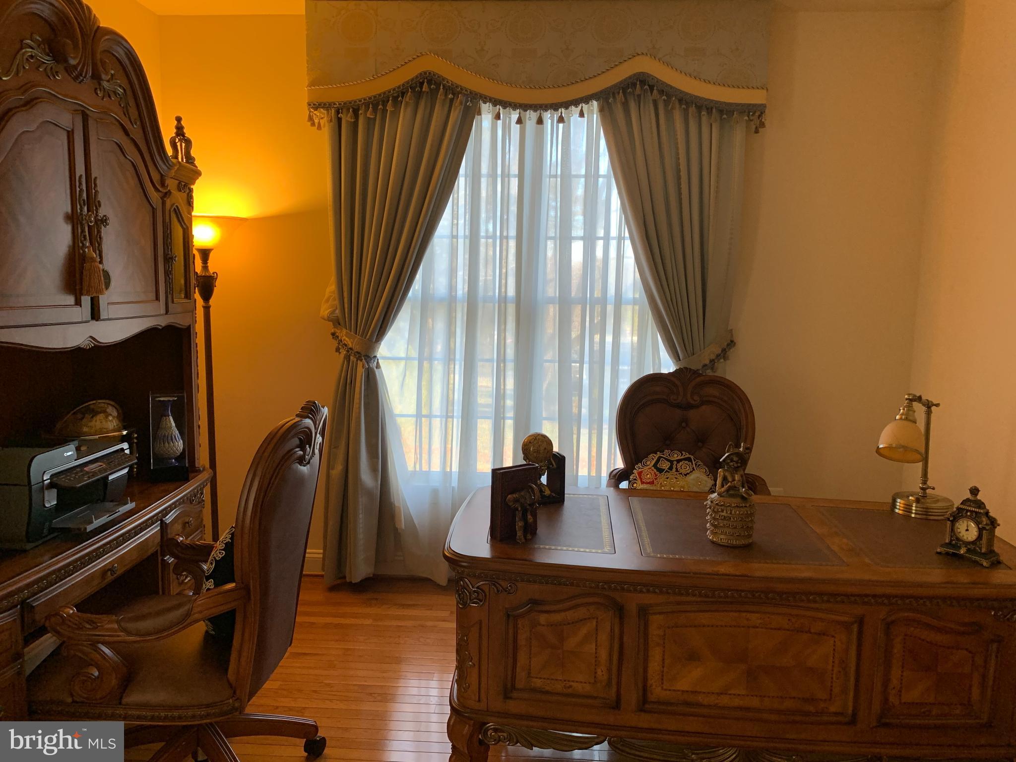 3927 Chantilly Road Chantilly, VA 20151 - Photo 19 of 98 Gallery Image 19