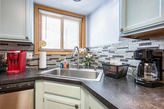 $265,000 | 530 East Hiawatha Drive, Unit 315, Wisconsin Dells, WI 53965