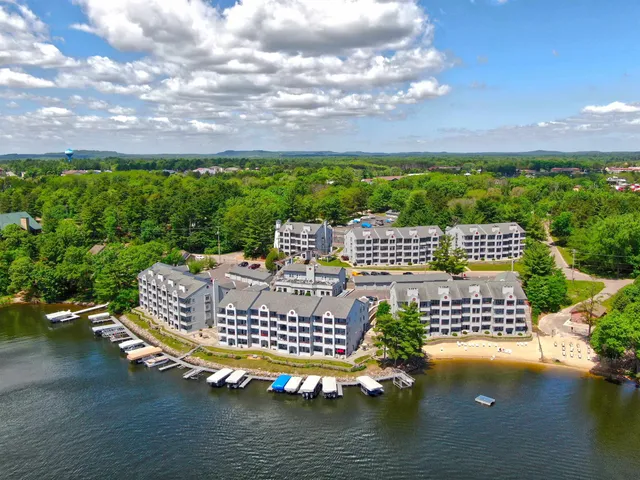 $265,000 | 530 East Hiawatha Drive, Unit 315, Wisconsin Dells, WI 53965