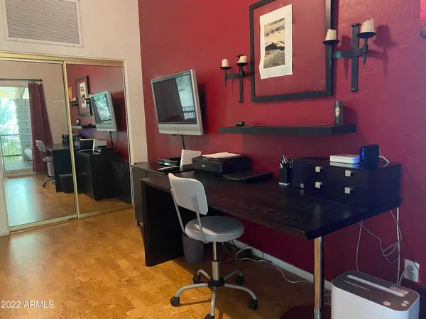 $3,000 | 6925 East 4th Street, Unit 2, Scottsdale, AZ 85251