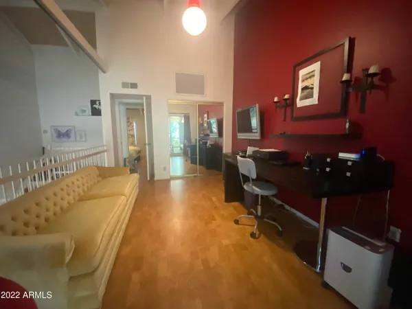 $3,000 | 6925 East 4th Street, Unit 2, Scottsdale, AZ 85251