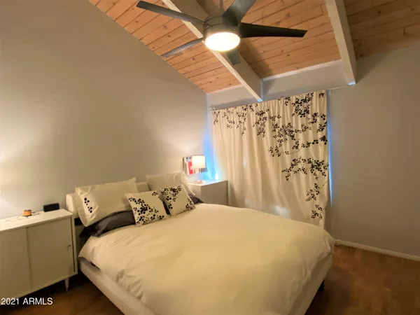 $3,000 | 6925 East 4th Street, Unit 2, Scottsdale, AZ 85251
