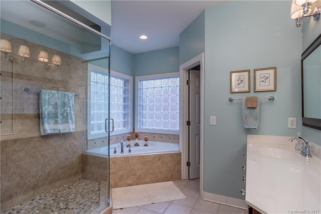 305 Sardis Pointe Road Matthews, NC 28105 - Photo 14 of 23 Gallery Image 14