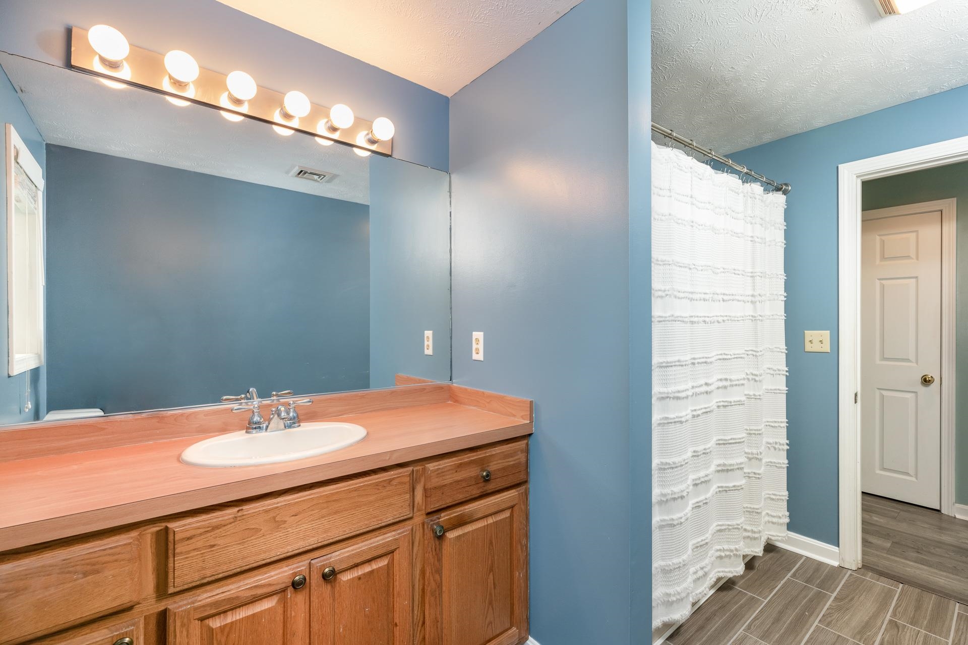 2761 Lake Shore Road, Unit 22 Gilford, NH 03249 - Photo 18 of 37 Gallery Image 18