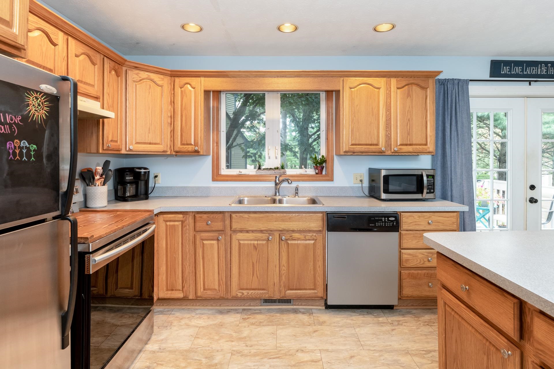 2761 Lake Shore Road, Unit 22 Gilford, NH 03249 - Photo 8 of 37 Gallery Image 8