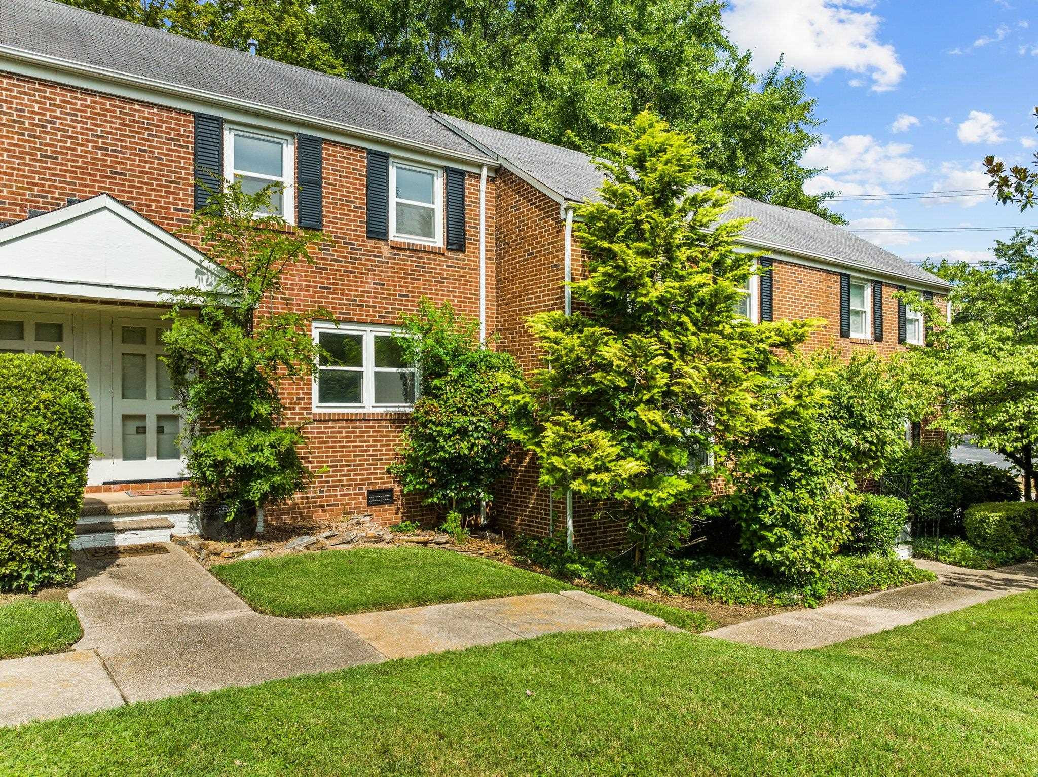 845 Bryan Street Raleigh, NC 27605 - Photo 2 of 31 845 Bryan Street in Cameron Village