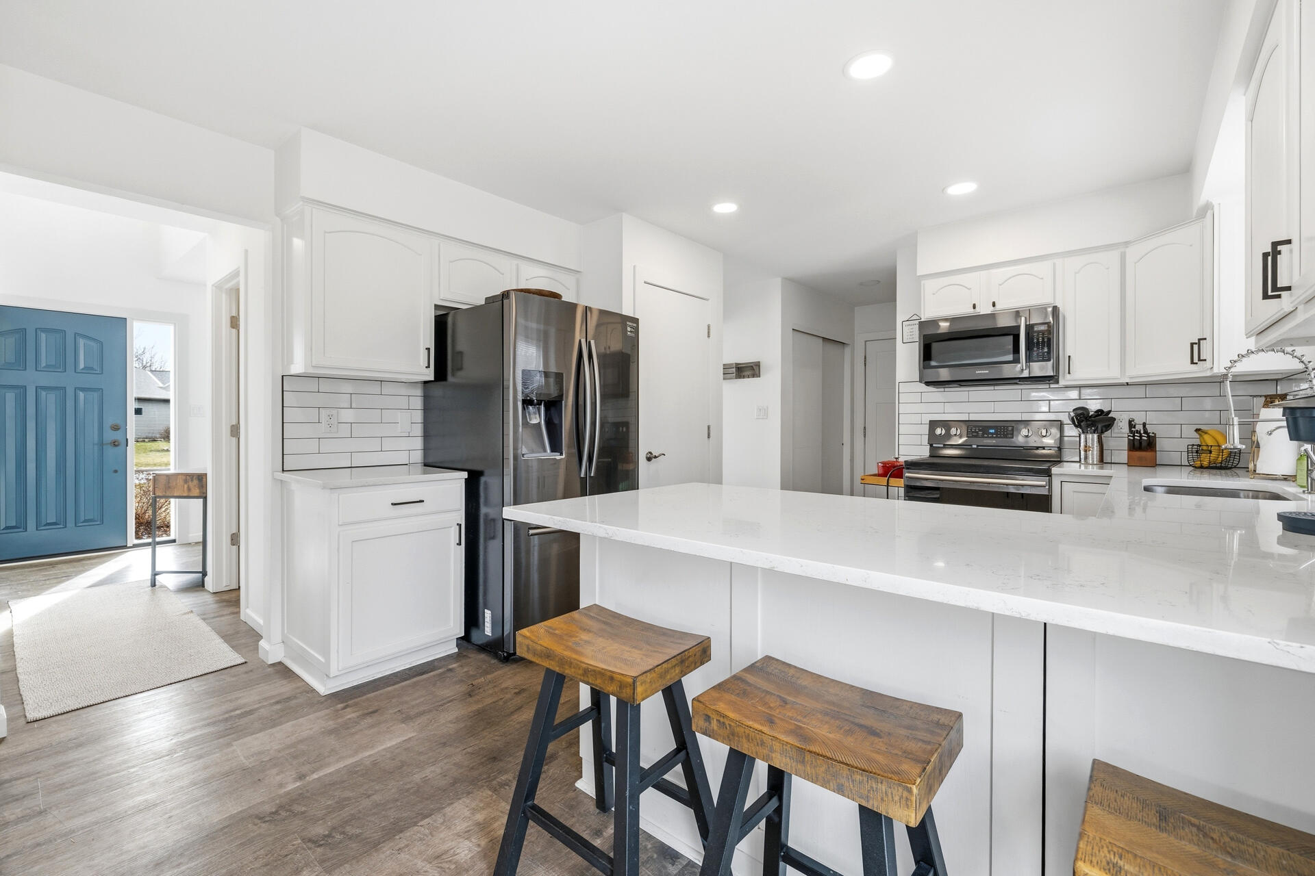 N7848 Maple Ridge Road Oconomowoc, WI 53066 - Photo 17 of 34 7-Interior_N7848 Maple Ridge Rd