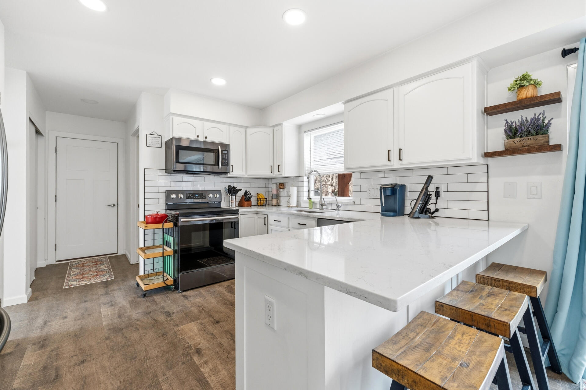 N7848 Maple Ridge Road Oconomowoc, WI 53066 - Photo 18 of 34 8-Interior_N7848 Maple Ridge Rd