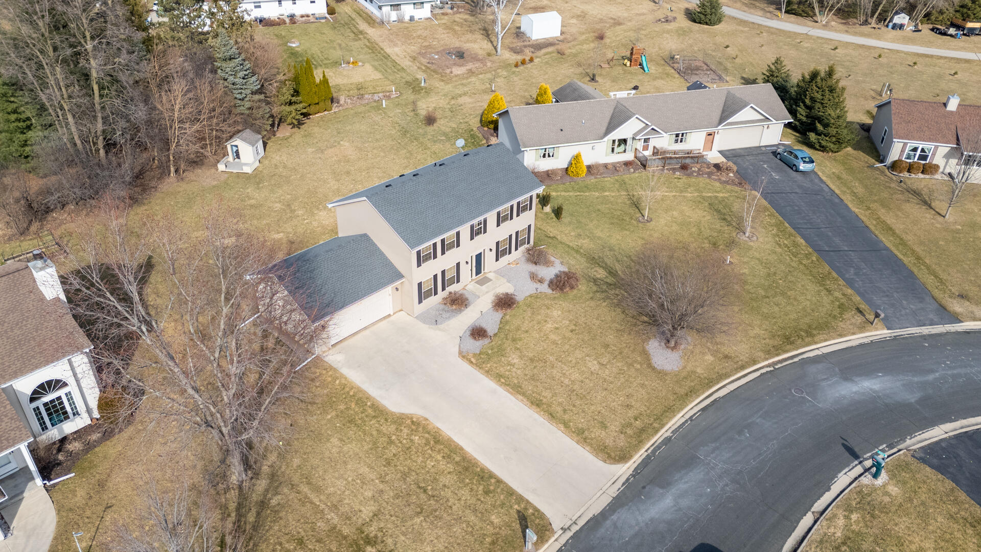 N7848 Maple Ridge Road Oconomowoc, WI 53066 - Photo 5 of 34 5-Exterior_N7848 Maple Ridge Rd