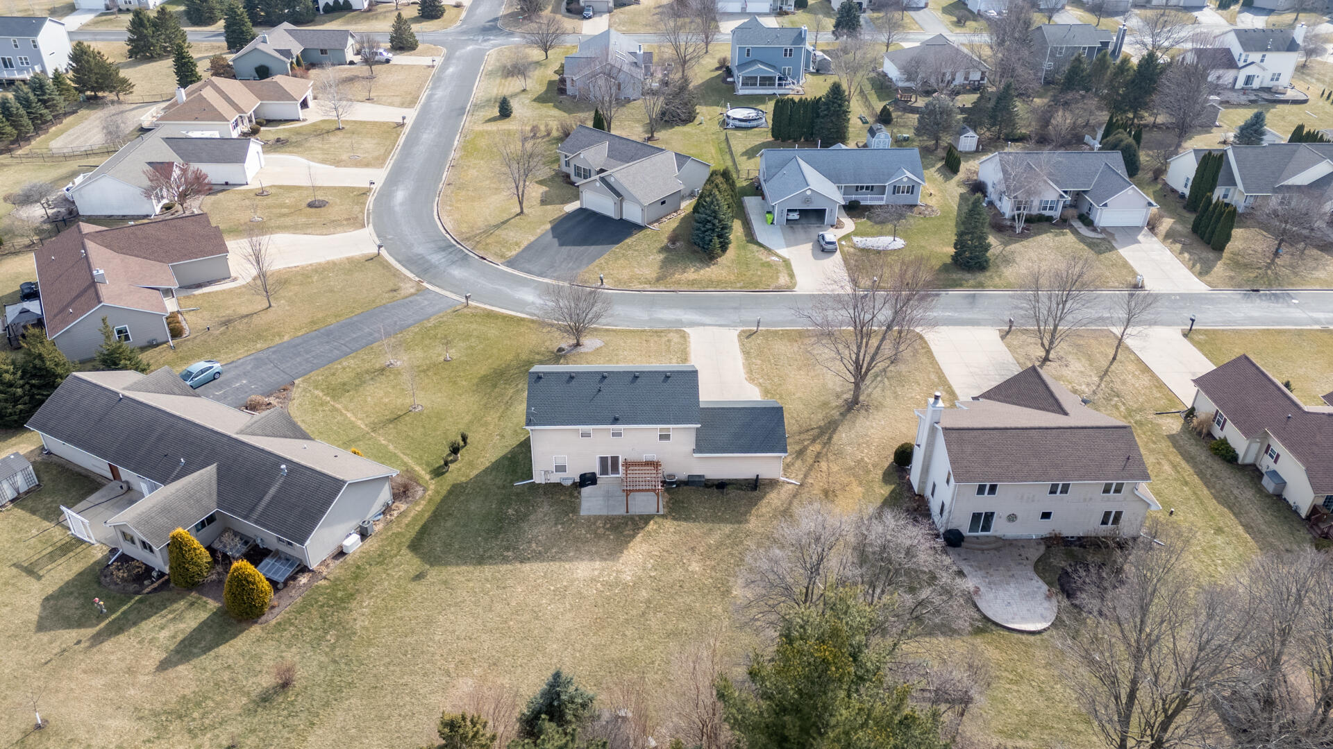 N7848 Maple Ridge Road Oconomowoc, WI 53066 - Photo 7 of 34 7-Exterior_N7848 Maple Ridge Rd