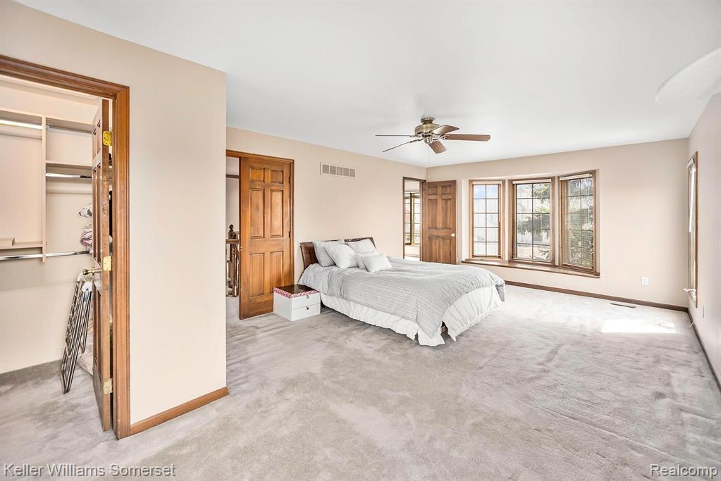 3180 Summit Ridge Drive Rochester Hills, MI 48306 - Photo 19 of 35