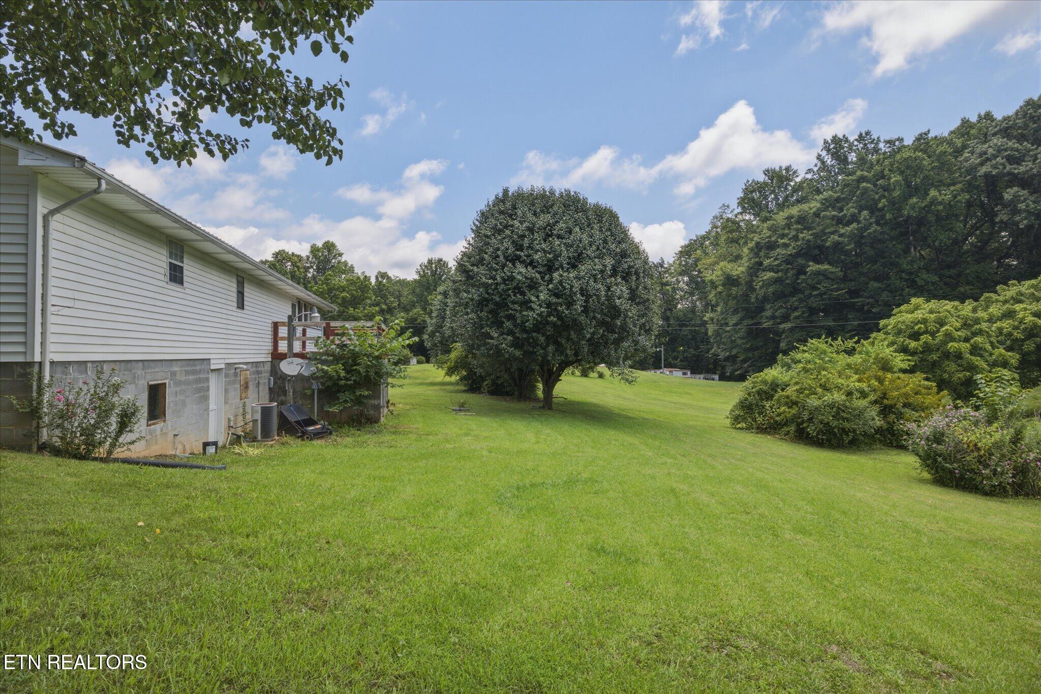 193 Loyston Road Maynardville, TN 37807 - Photo 5 of 46 05-IMG_0143