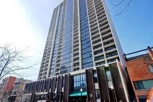$2,295 | 1636 North Wells Street, Unit 3310, Chicago, IL 60614
