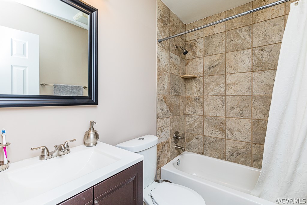 5215 Ruffin Road Prince George, VA 23875 - Photo 11 of 33 Gallery Image 11