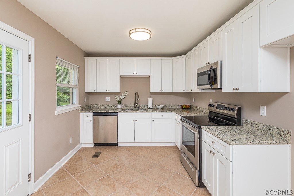 5215 Ruffin Road Prince George, VA 23875 - Photo 21 of 33 Gallery Image 21