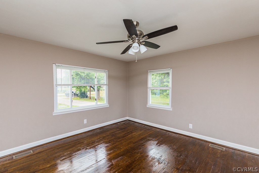 5215 Ruffin Road Prince George, VA 23875 - Photo 8 of 33 Gallery Image 8