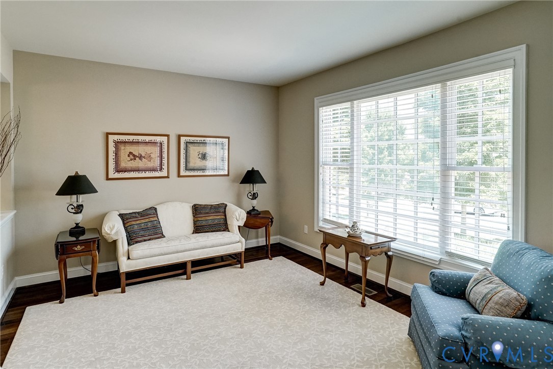 3606 Edenfield Road Midlothian, VA 23113 - Photo 12 of 67 Expansive window with white blinds and trim, light