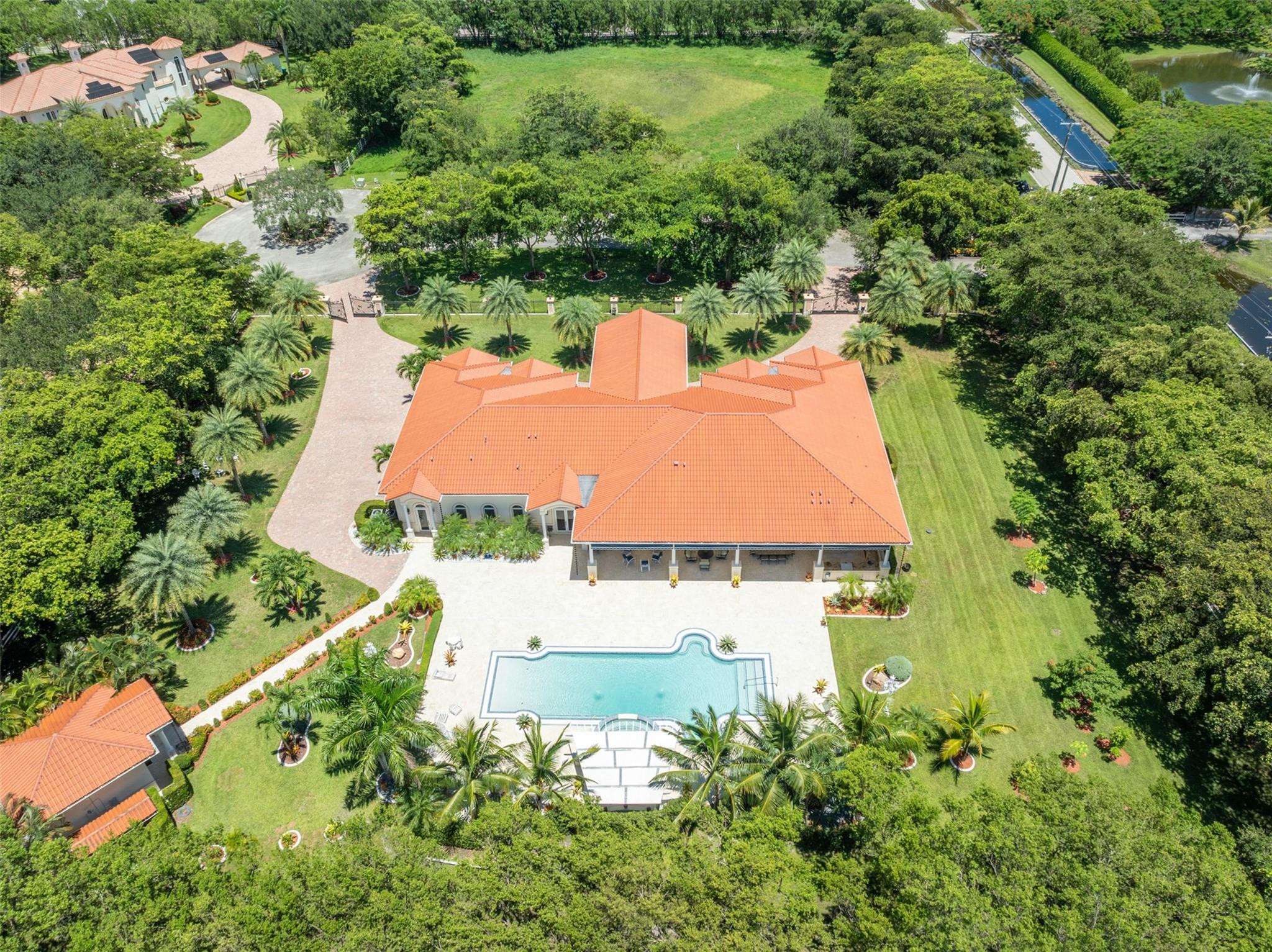 5801 Estates Drive Southwest Ranches, FL 33330 - Photo 18 of 92 Photo 18