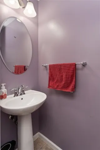 $419,900 | 203 Elmcrest Rise, Henrietta, NY 14586