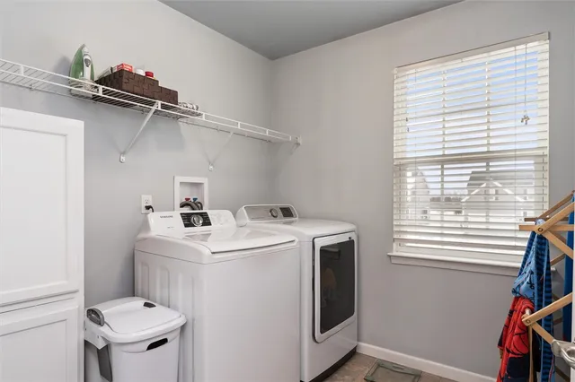 $419,900 | 203 Elmcrest Rise, Henrietta, NY 14586