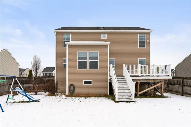 $419,900 | 203 Elmcrest Rise, Henrietta, NY 14586