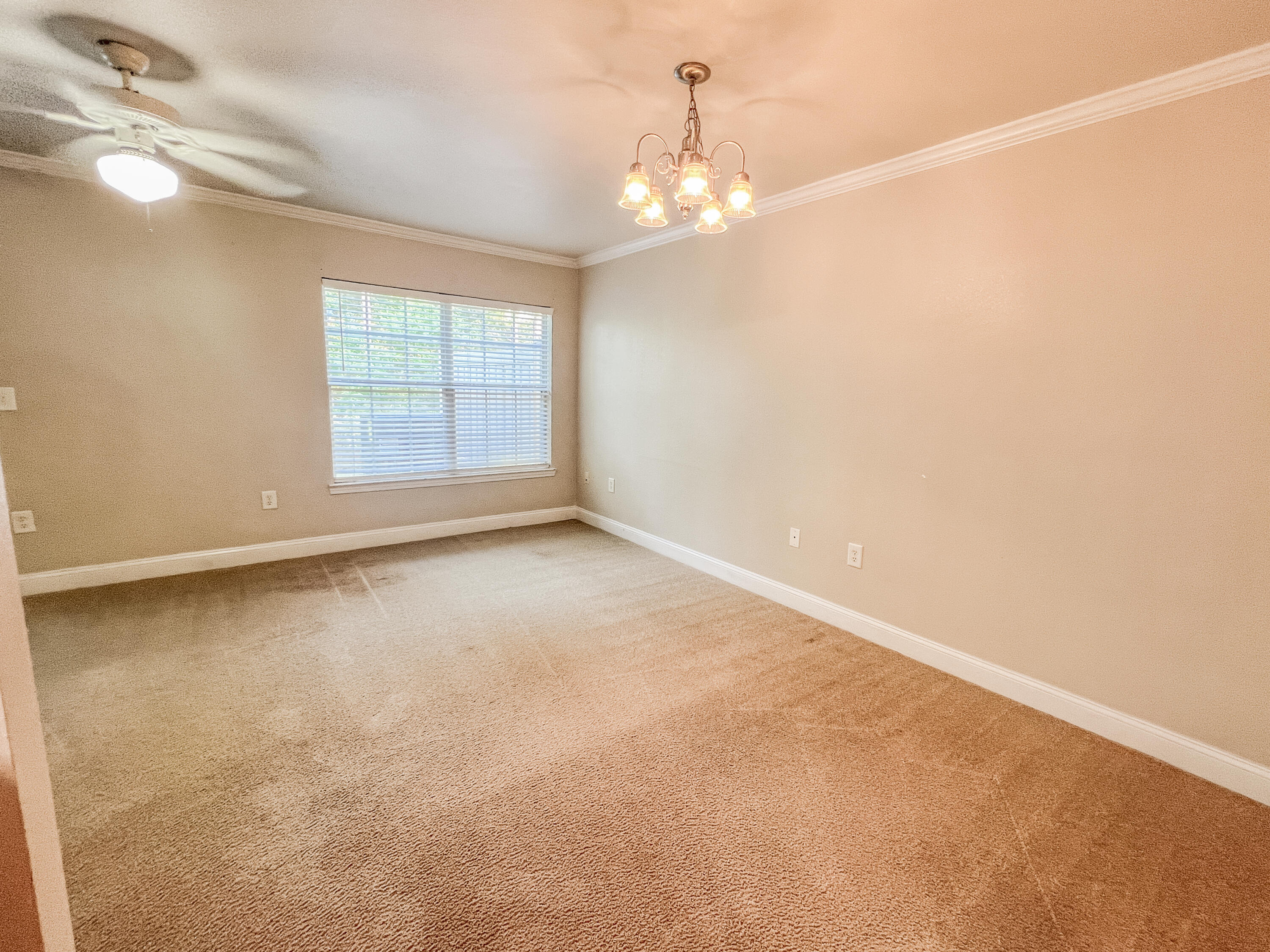 529 Wingspan Way Crestview, FL 32536 - Photo 8 of 24 IMG_0320