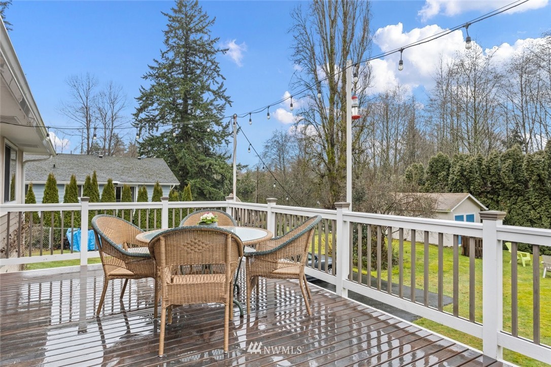 1406 234th Place Southeast Bothell, WA 98021 - Photo 5 of 31