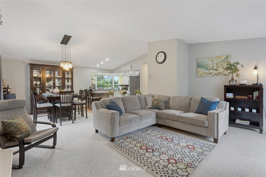 1406 234th Place Southeast Bothell, WA 98021 - Photo 8 of 31