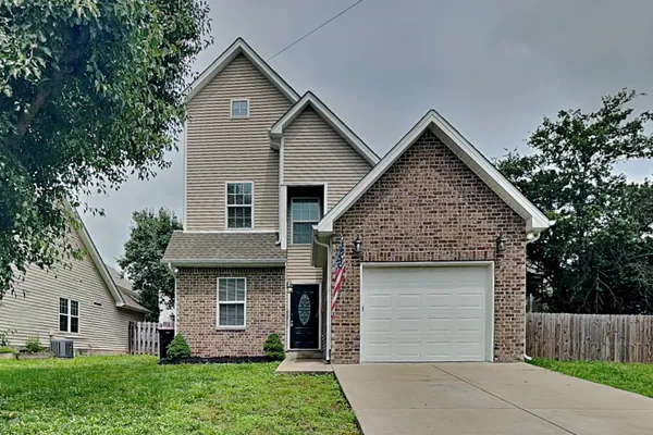 $2,059 | 2013 Mansker Drive, Goodlettsville, TN 37072
