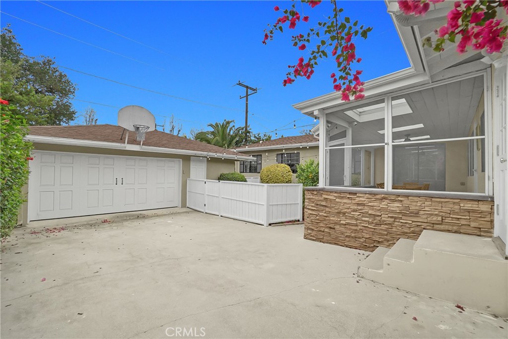 1834 Midwick Drive Altadena, CA 91001 - Photo 18 of 19