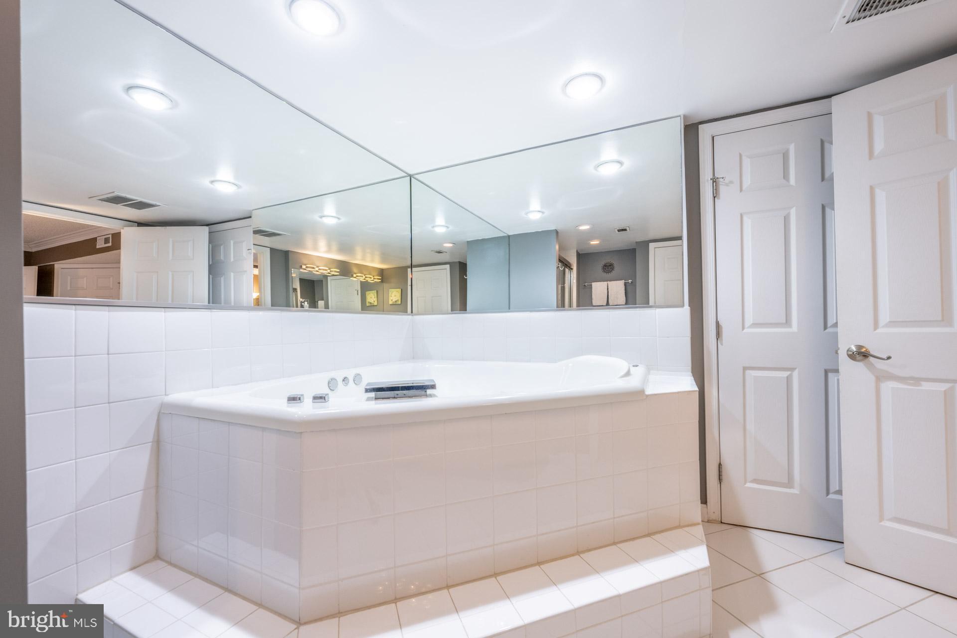 1515 South Arlington Ridge Road, Unit PL20 Arlington, VA 22202 - Photo 18 of 27