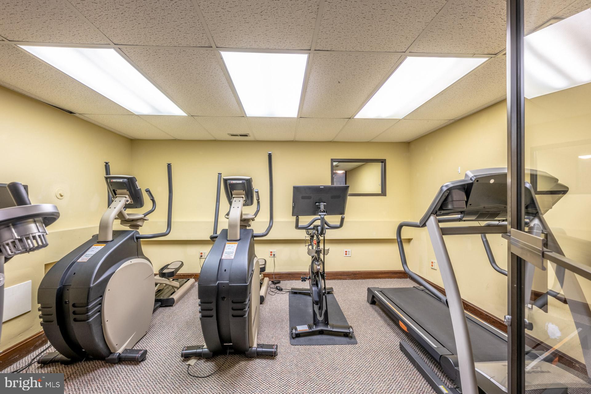 1515 South Arlington Ridge Road, Unit PL20 Arlington, VA 22202 - Photo 25 of 27